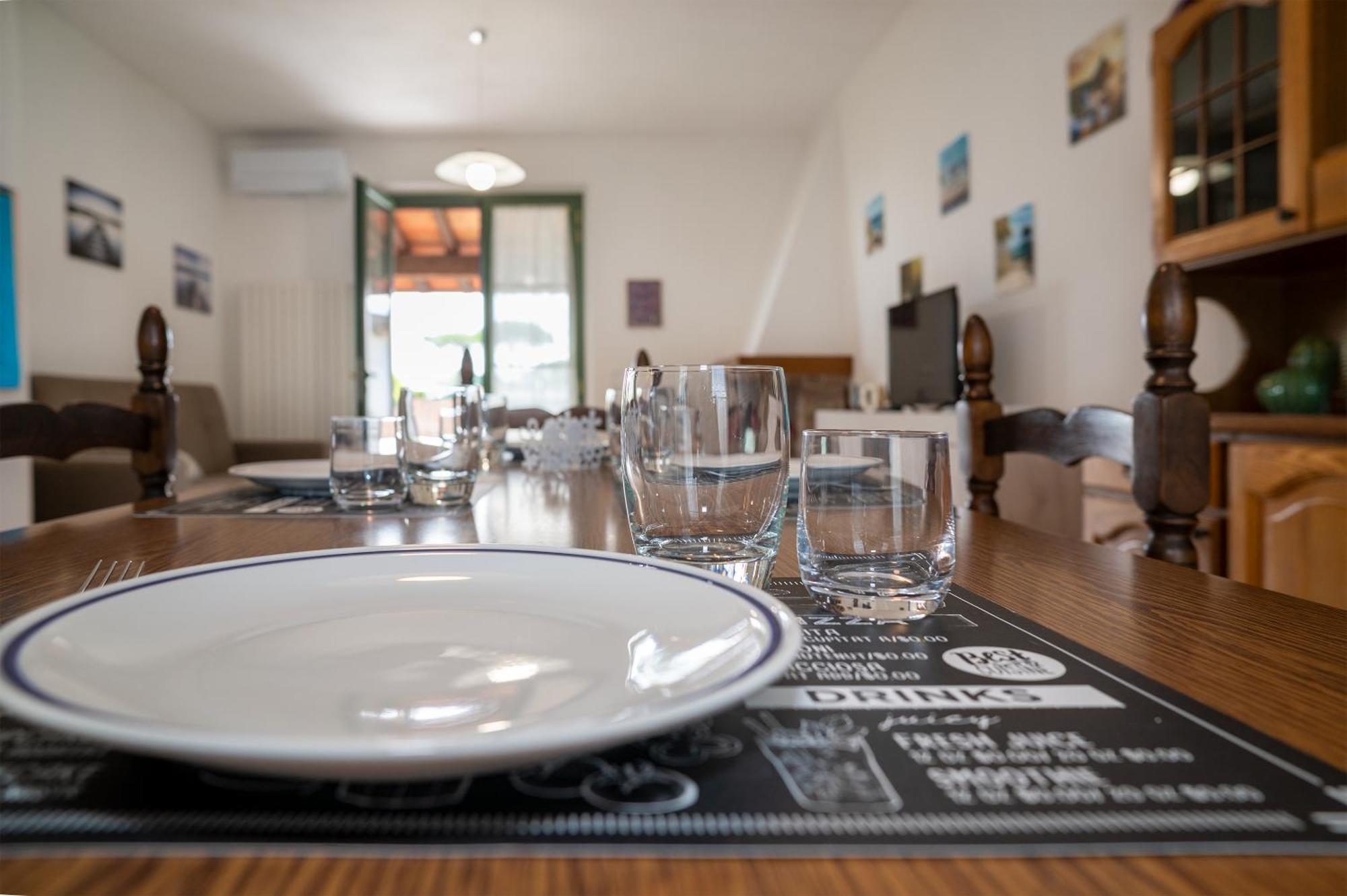 Casa Vacanze Dalla Ci Capezzano Pianore ภายนอก รูปภาพ